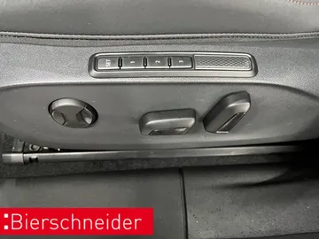 Car image 35