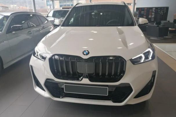 BMW X1 sDrive18i 100 kW image number 6