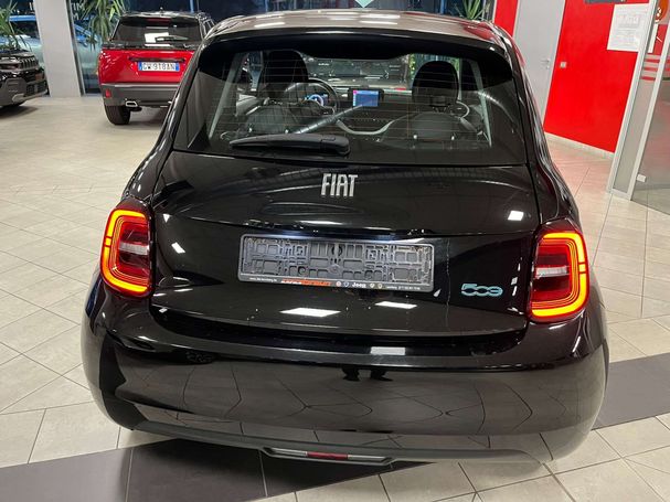 Fiat 500 e 70 kW image number 4