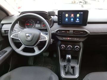 Car image 10