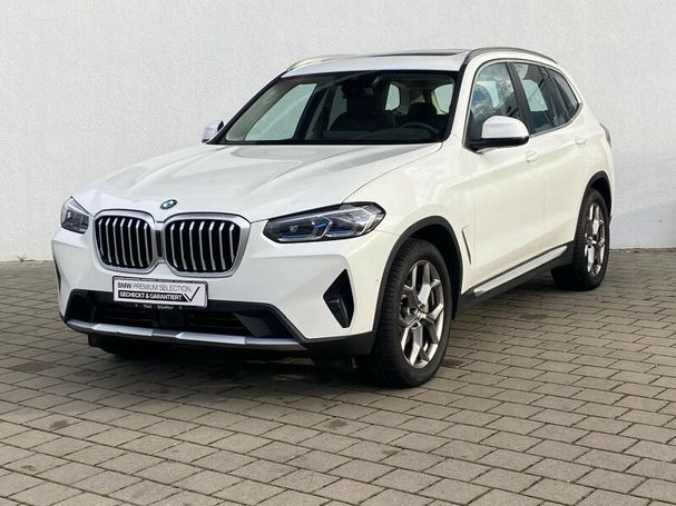 BMW X3 xDrive 210 kW image number 1