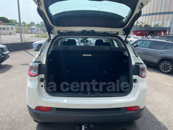 Jeep Compass 1.6 88 kW image number 12