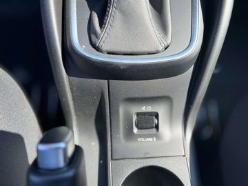 Car image 23