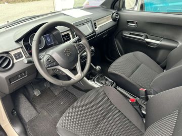 Car image 10