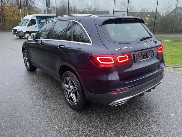 Mercedes-Benz GLC 300 de 225 kW image number 5