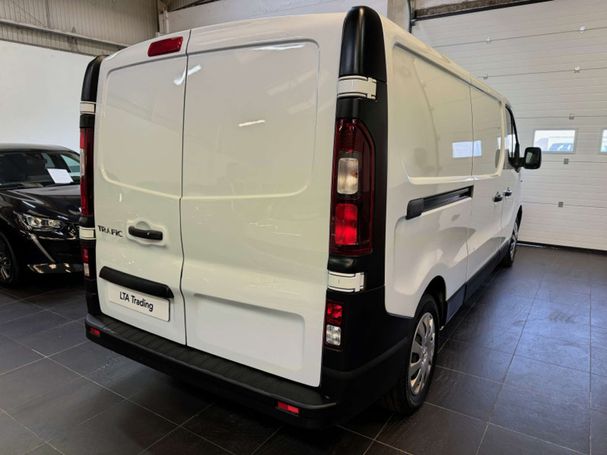 Renault Trafic Grand dCi 120 90 kW image number 4