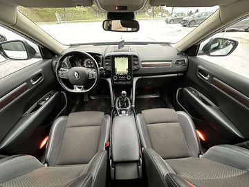 Car image 31