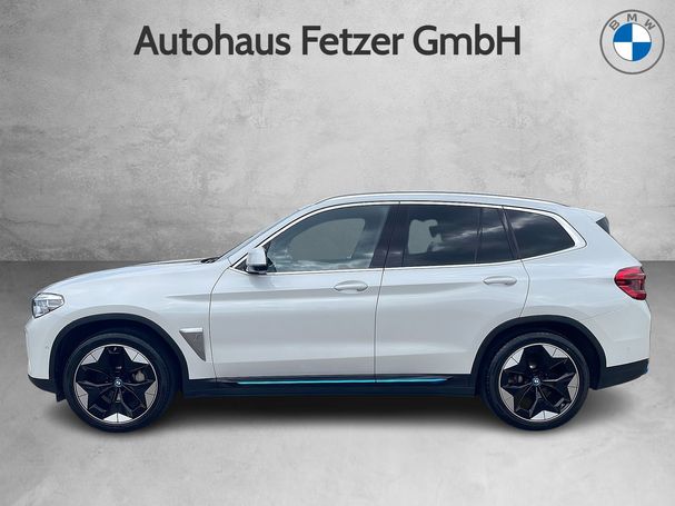 BMW iX3 210 kW image number 2