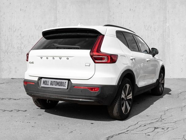 Volvo XC40 Recharge Plug-in Hybrid T4 155 kW image number 2