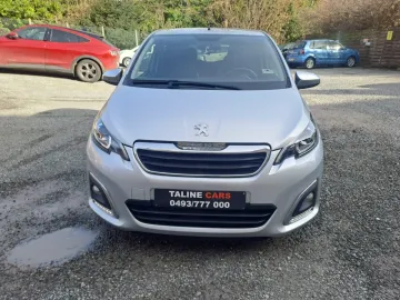 Car image 3
