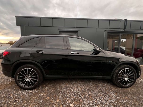 Mercedes-Benz GLC 300 de 225 kW image number 3