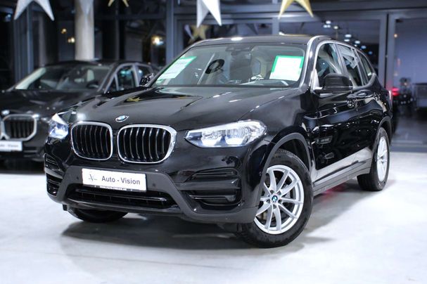 BMW X3 xDrive20d Advantage 140 kW image number 2