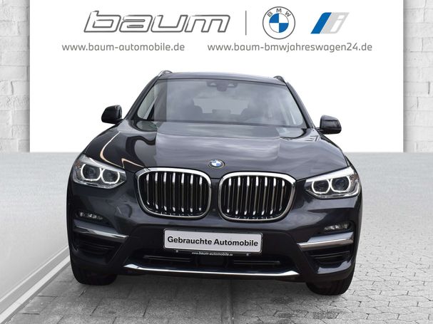 BMW X3 xDrive30i Luxury Line 185 kW image number 2