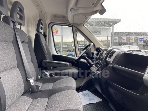 Fiat Ducato 30 2.3 MultiJet 130 96 kW image number 16