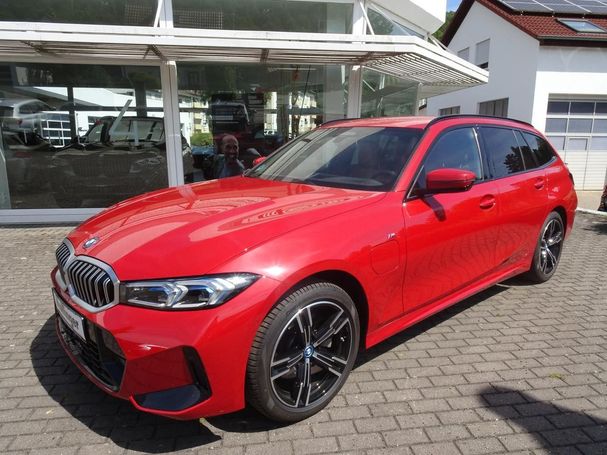 BMW 330 Touring M Sport xDrive 185 kW image number 1