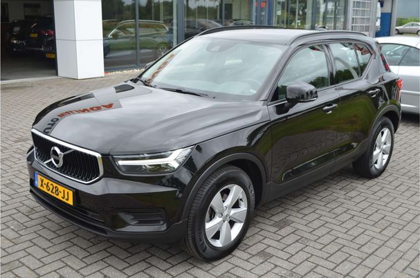 Volvo XC40 T3 120 kW image number 1