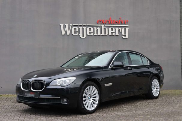 BMW 740i 241 kW image number 1