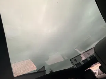 Car image 38