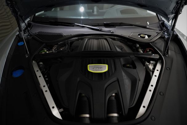 Porsche Panamera 4 E-Hybrid 340 kW image number 28