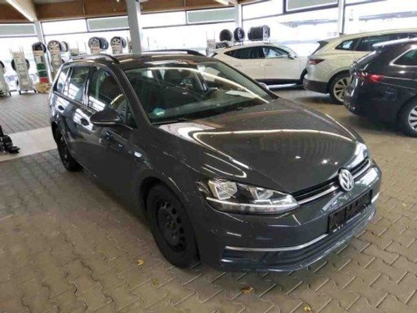 Volkswagen Golf Variant 2.0 TDI 110 kW image number 2