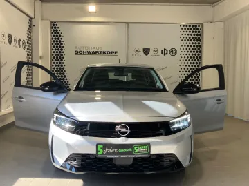 Car image 28