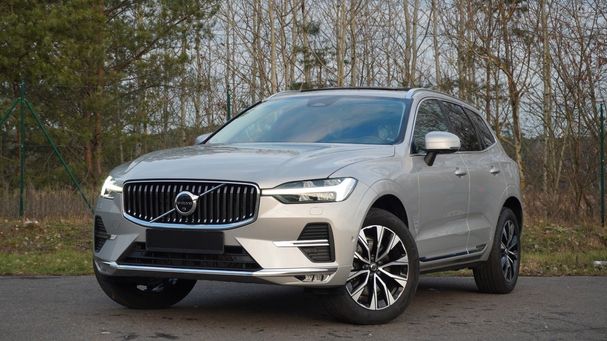 Volvo XC60 B4 Plus 145 kW image number 1