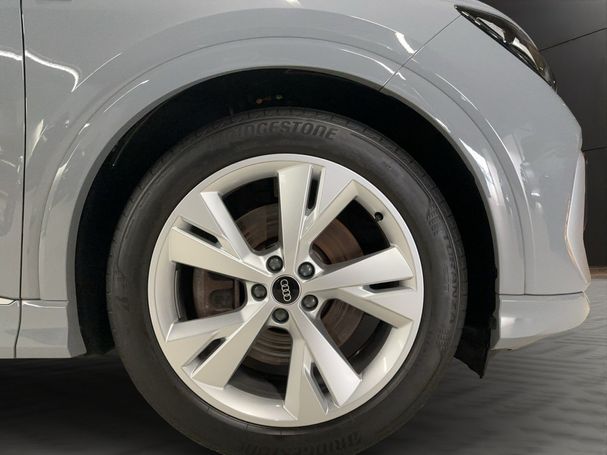 Audi Q4 50 quattro S-line 220 kW image number 6