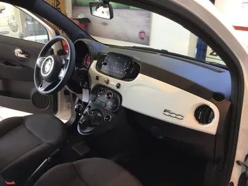Car image 15