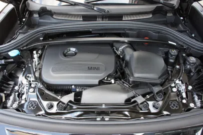 Car image 28