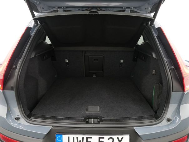 Volvo XC40 Recharge T4 Plus Dark 157 kW image number 14