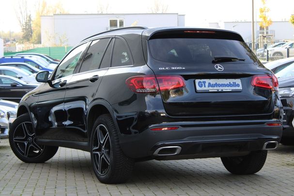 Mercedes-Benz GLC 300 e 4Matic 235 kW image number 5