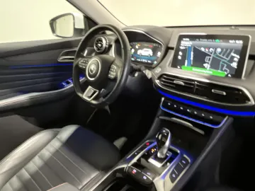 Car image 22