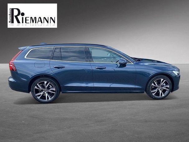 Volvo V60 AWD 120 kW image number 3