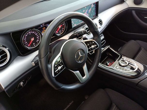 Mercedes-Benz E 220 d T 143 kW image number 12