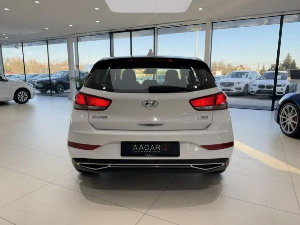 Hyundai i30 1.5 DPi 81 kW image number 4