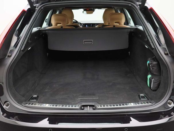 Volvo V90 D3 Momentum 110 kW image number 15