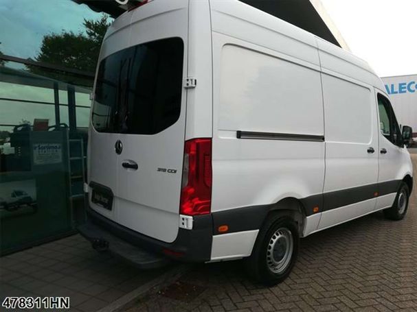 Mercedes-Benz Sprinter 319 140 kW image number 4