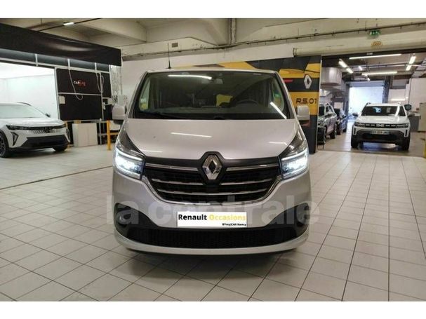 Renault Trafic dCi 145 107 kW image number 3