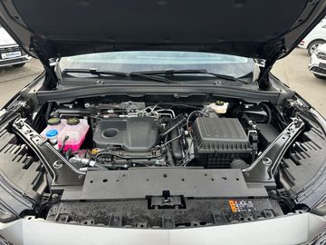 Car image 30