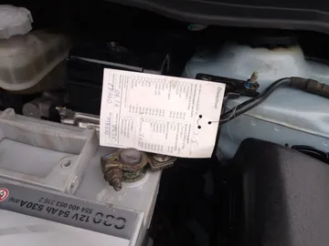 Car image 17