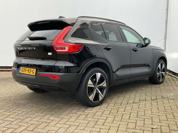 Volvo XC40 Recharge T4 156 kW image number 2