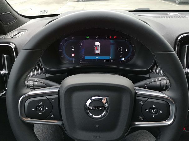 Volvo XC40 B3 Dark Ultimate 120 kW image number 15