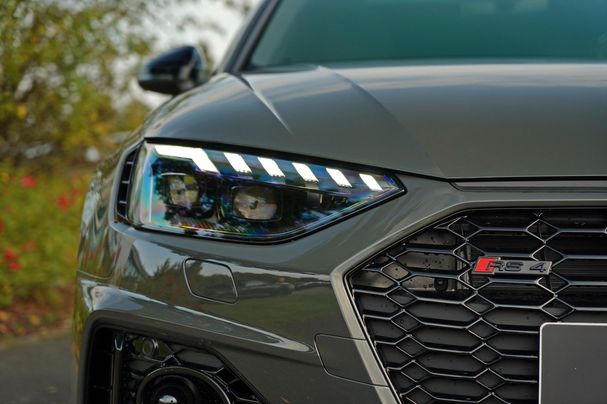 Audi RS4 331 kW image number 4