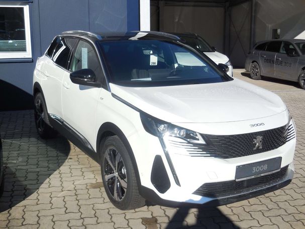 Peugeot 3008 BlueHDi 130 EAT8 96 kW image number 2