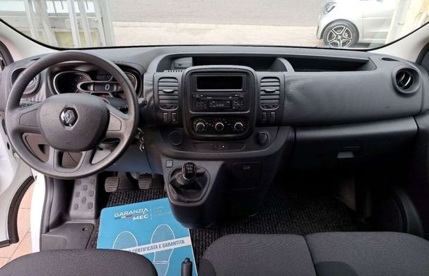 Renault Trafic Energy dCi 145 Spaceclass 107 kW image number 18