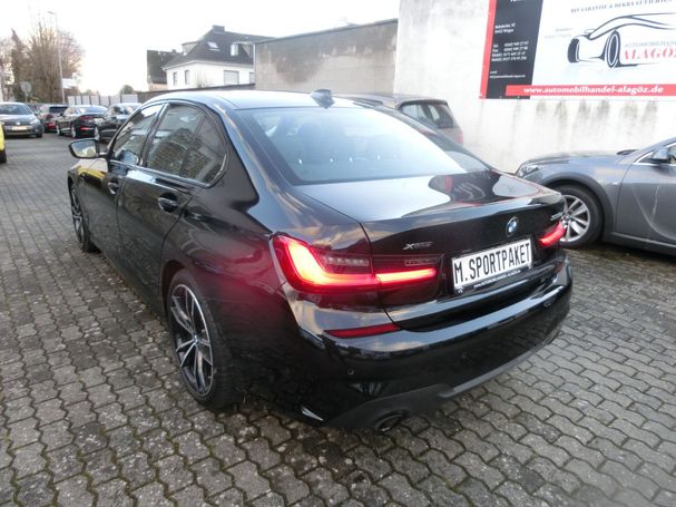 BMW 330i xDrive 135 kW image number 3