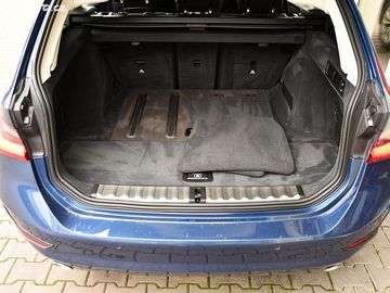 Car image 39