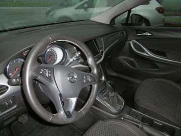 Car image 13