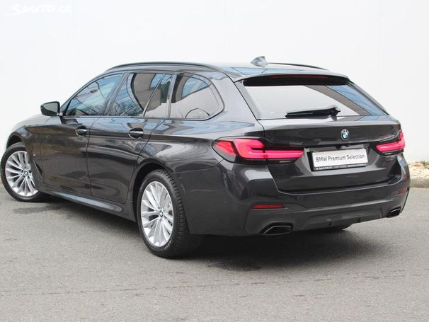 BMW 520d Touring xDrive 140 kW image number 8