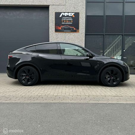 Tesla Model Y 220 kW image number 3